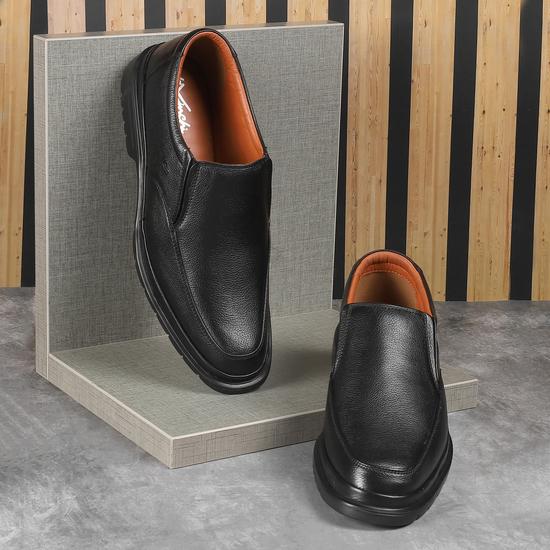 Men Black Formal Slip Ons