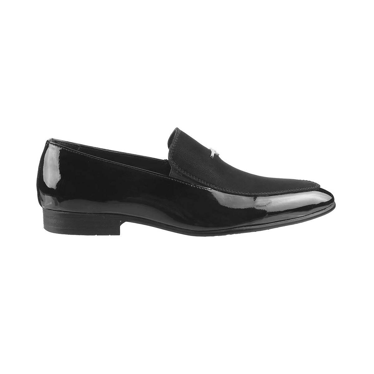 Buy Men Black Formal Moccasin Online | SKU: 14-1166-11-40-Metro Shoes