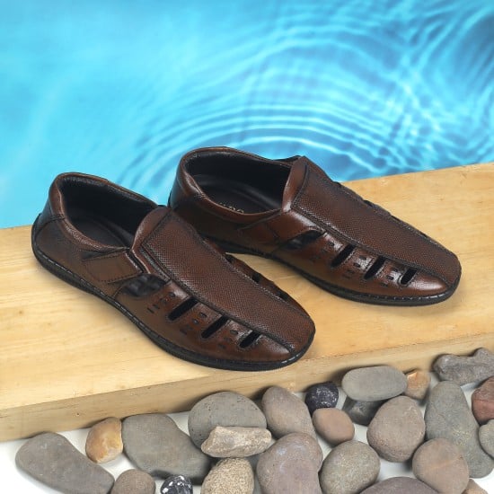 Men Tan Ethnic Sandals