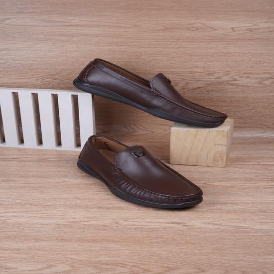 Men Brown Casual Loafers