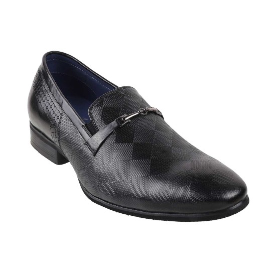 man formal shoes