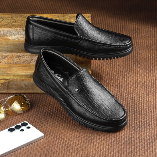 Men Black Casual Loafers