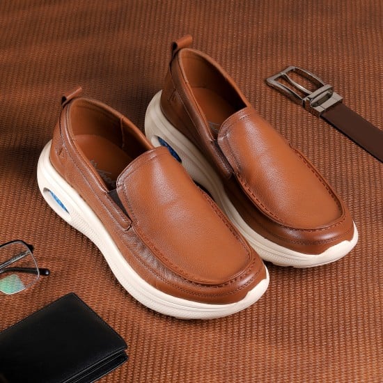 Men Tan Casual Loafers