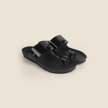 Metro Men Black-Pat Ethnic Slippers(SKU: 16-1021-31-40)