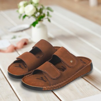 Walkway Men Tan Casual Slippers(SKU: 16-1110-23-40)