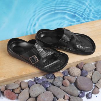 Metro Men Black Casual Slippers(SKU: 16-1116-11-40)