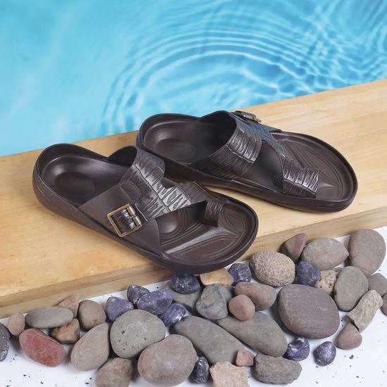 Men Brown Casual Slippers