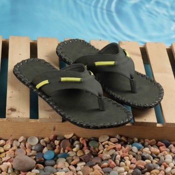 Metro Men Green Casual Slippers(SKU: 16-1166-21-40)