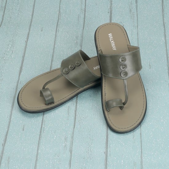 Men Green Ethnic Kolhapuris