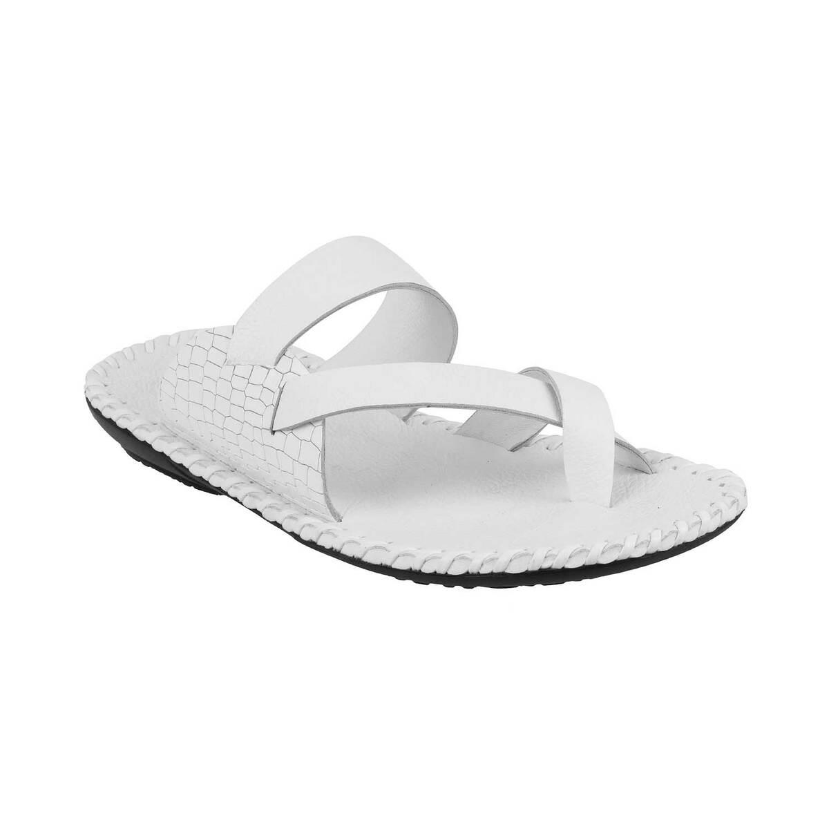 White sales chappals online