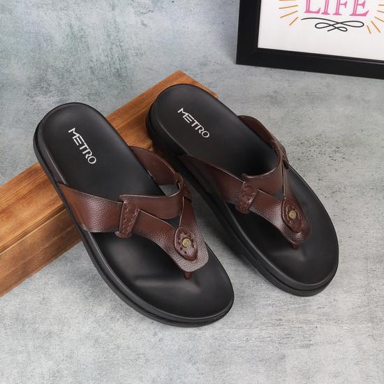 Men Brown Casual Slippers