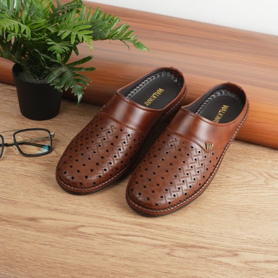 Men Tan Ethnic Slippers