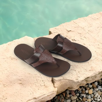 Metro Men Brown Casual Slippers(SKU: 16-992-12-40)