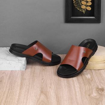 Metro Men Tan Casual Slippers(SKU: 16-994-23-40)