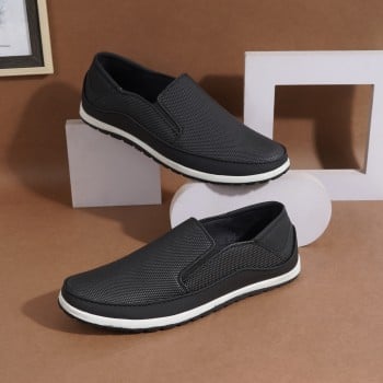 Walkway Men Black Casual Moccasin(SKU: 17-42-11-41)