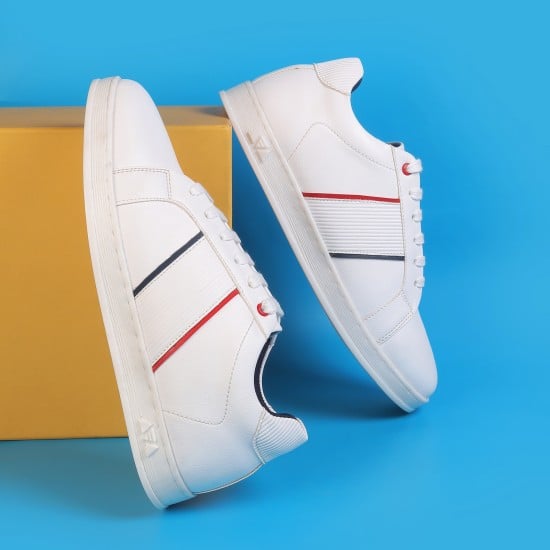 Men White Casual Sneakers