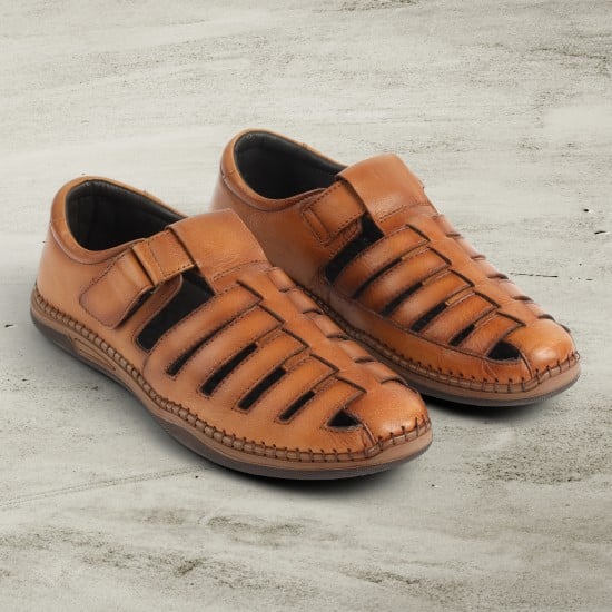 Men Tan Ethnic Sandals