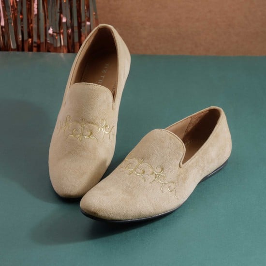 Men Beige Ethnic Jutis