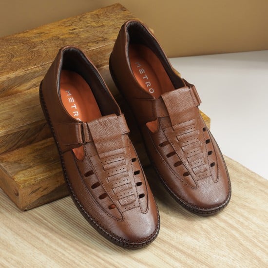 Men Tan Casual Sandals