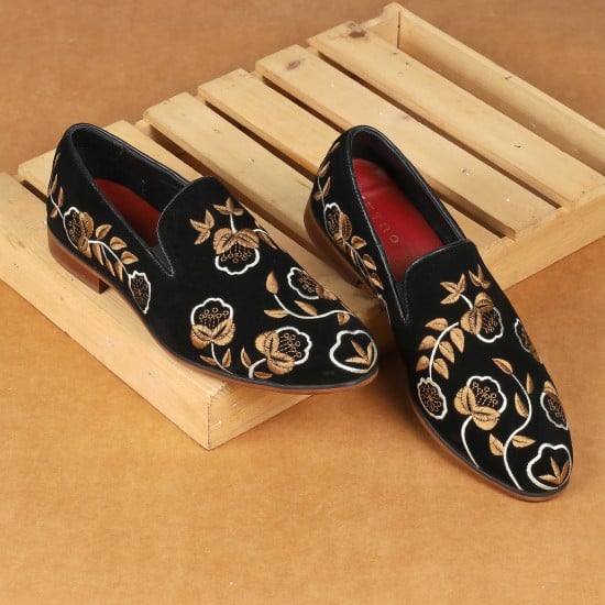 Men Black Ethnic Jutis