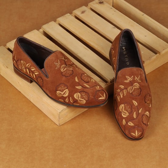 Men Tan Ethnic Jutis