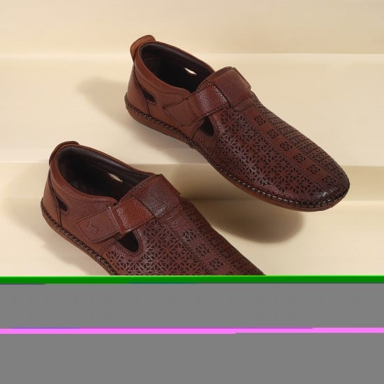 Men Brown Casual Sandals