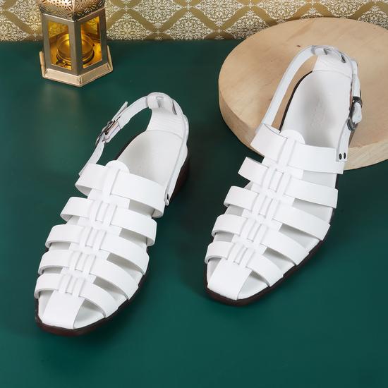 Men White Casual Sandals