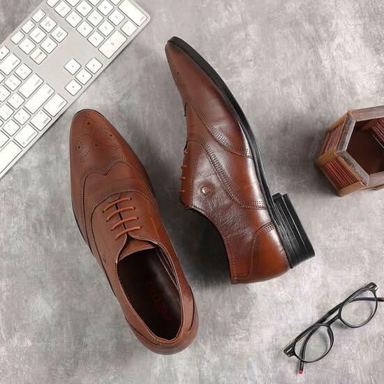 Men Tan Formal Brogue