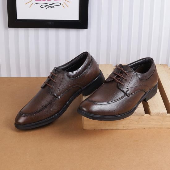 Men Brown Formal Lace Up