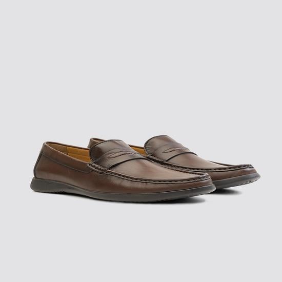 Men Brown Casual Loafers