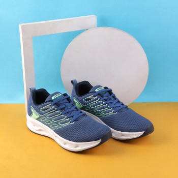 Campus Men Green Sports Walking Shoes(SKU: 201-3022-21-7)