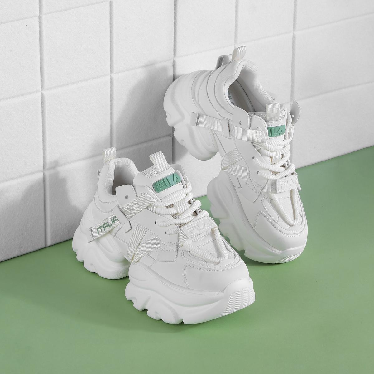 Fila white shoes online hotsell