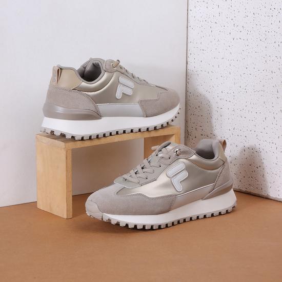 Women Light Grey Sports Walking Shoes