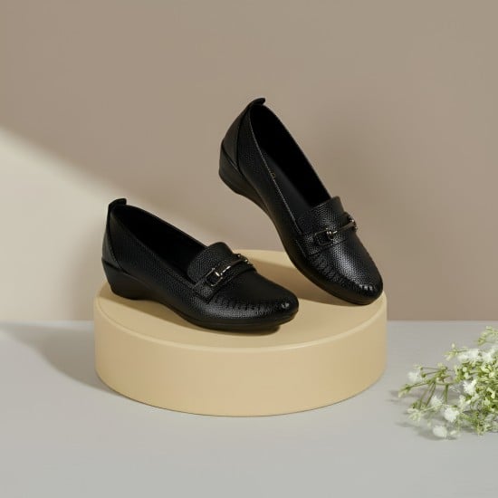 Women Black Casual Pumps