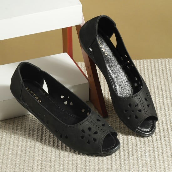 Women Black Casual Ballerinas