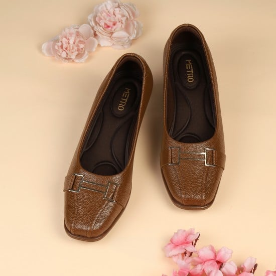 Women Tan Formal Pumps