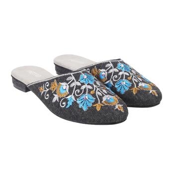 Metro Women Black Ethnic Slip Ons(SKU: 31-256-11-36)
