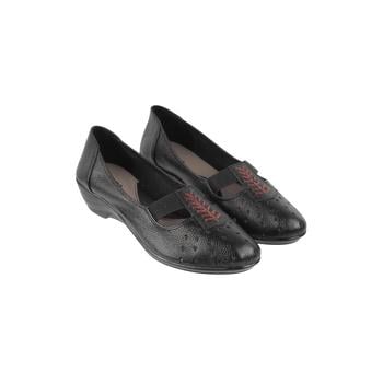 Metro Women Black Casual Slip Ons(SKU: 31-320-11-36)