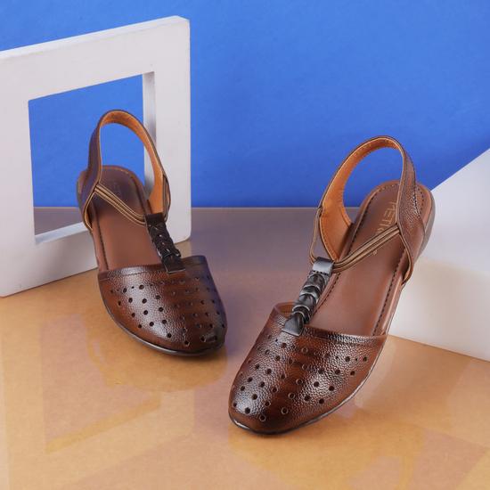 Women Rust Casual Sandals