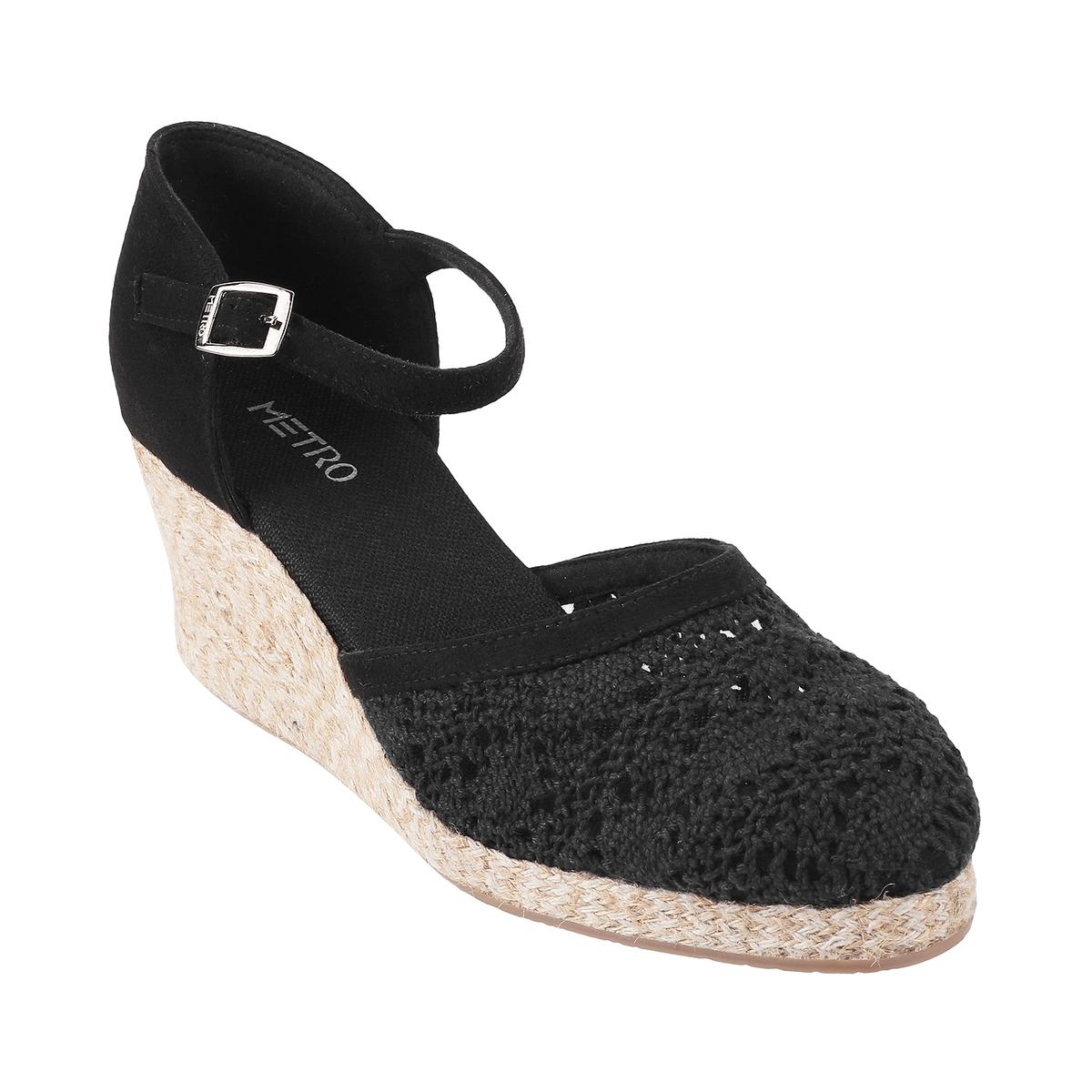 Selskab grund Visne Buy Women Black Casual Espadrilles Online | SKU: 31-4958-11-38-Metro Shoes