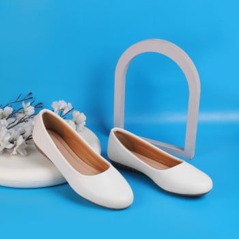 Walkway Women White Casual Sandals(SKU: 31-504-16-38)