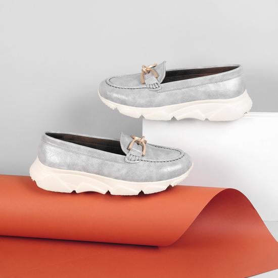 Women Grey Casual Loafers