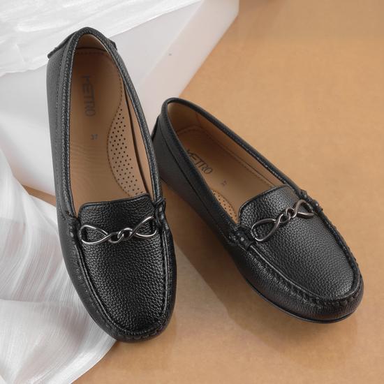 Women Black Casual Loafers