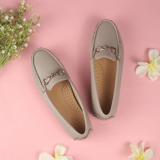 Women Beige-red Casual Loafers