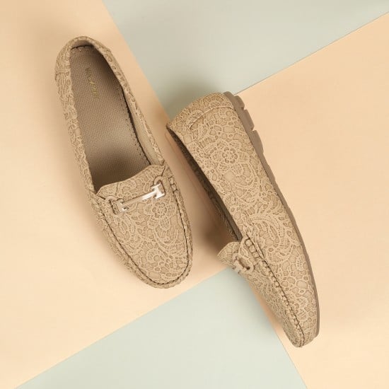Women Beige-red Casual Loafers