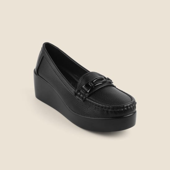 Women Black Casual Loafers