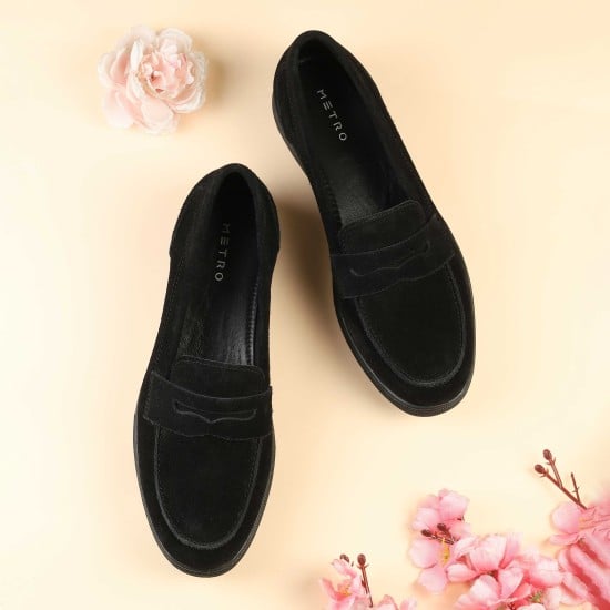 Women Black Casual Loafers