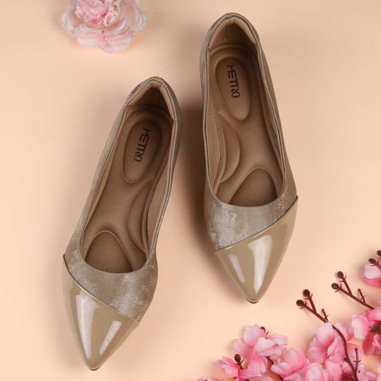 Women Beige Casual Ballerinas