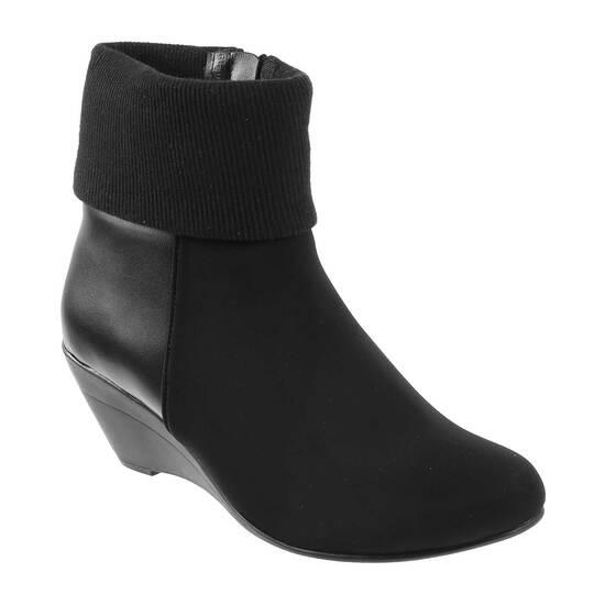 Metro Black Party Boots