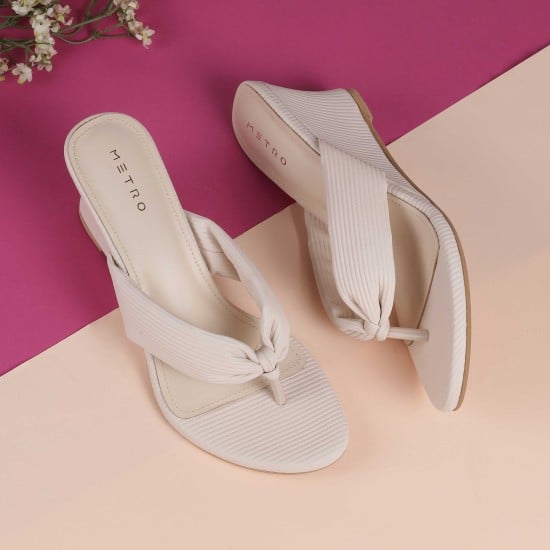 Women Off-white Casual Slip Ons